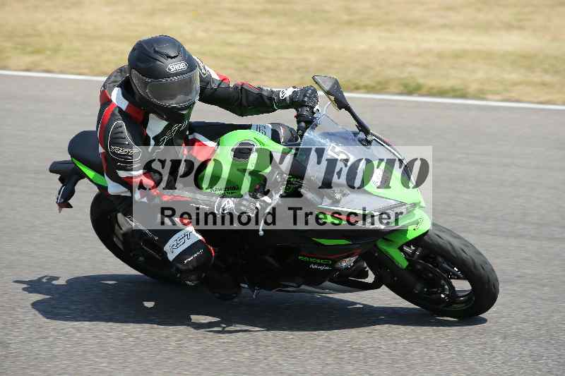Archiv-2023/28 05.06.2023 Moto Club Anneau du Rhin/blanc-novice/5